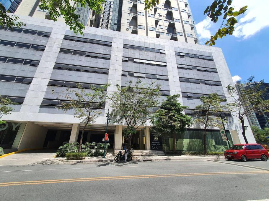 Bgc Taguig Cozy 2 Bedroom Loft, With Stunning Bgc Skyline View! Manila Eksteriør billede